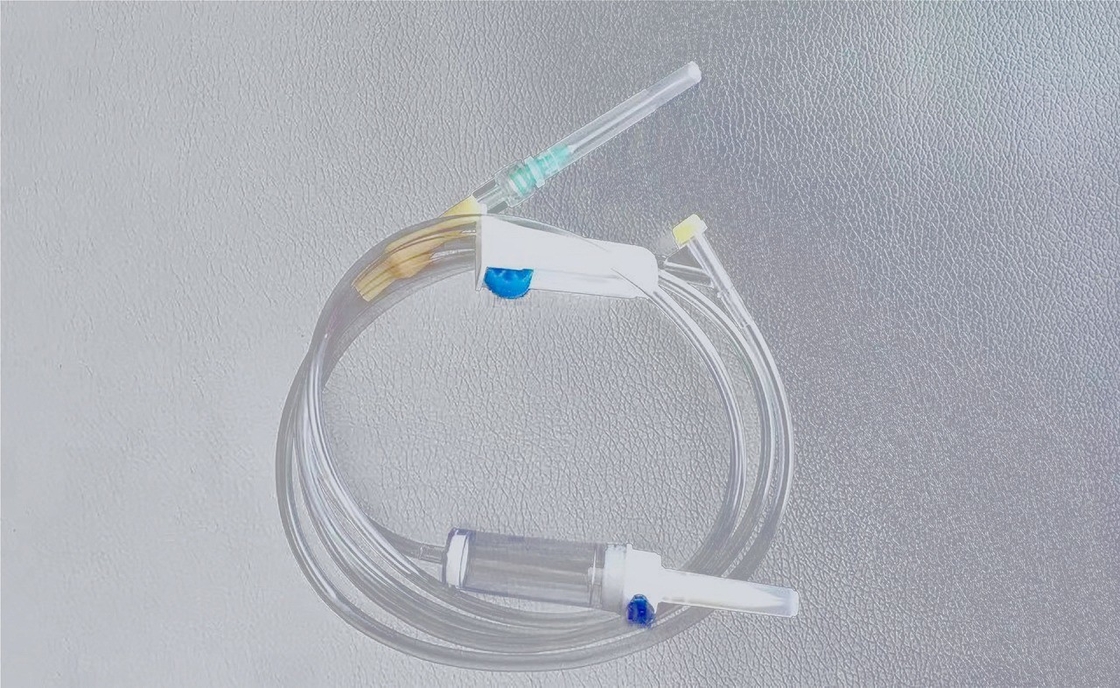 15-60 Drops/ml Disposable Infusion Set with Sterilized Stainless Steel Needle and Medical Grade PVC
